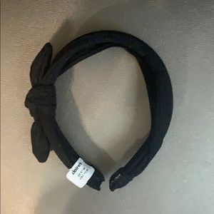 Black bow headband